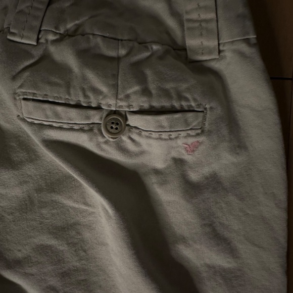 Vintage American Eagle Khaki Pants Size 4 Y2K - Picture 2 of 4